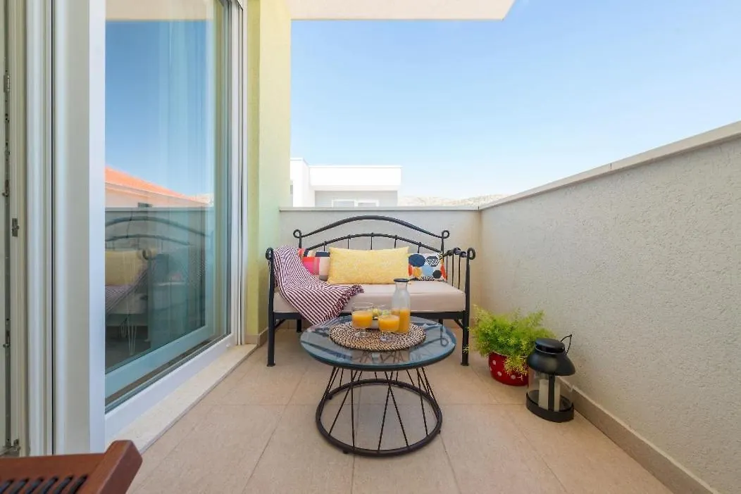 Narancin Apartments Trogir